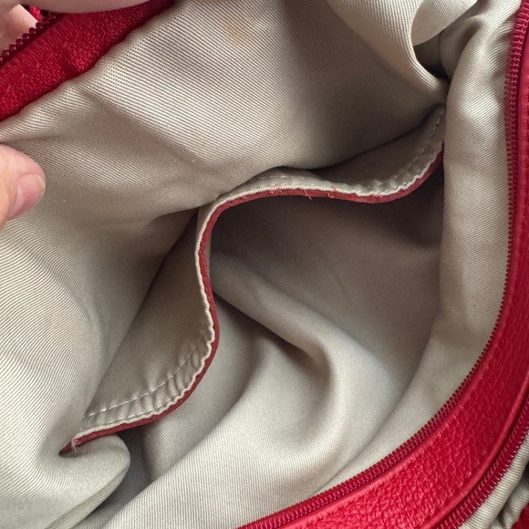 NEW VALENTINA Italy Red Tan Leather Lg Crossbody Bucket Shoulder Bag 2 top zips - Picture 12 of 14